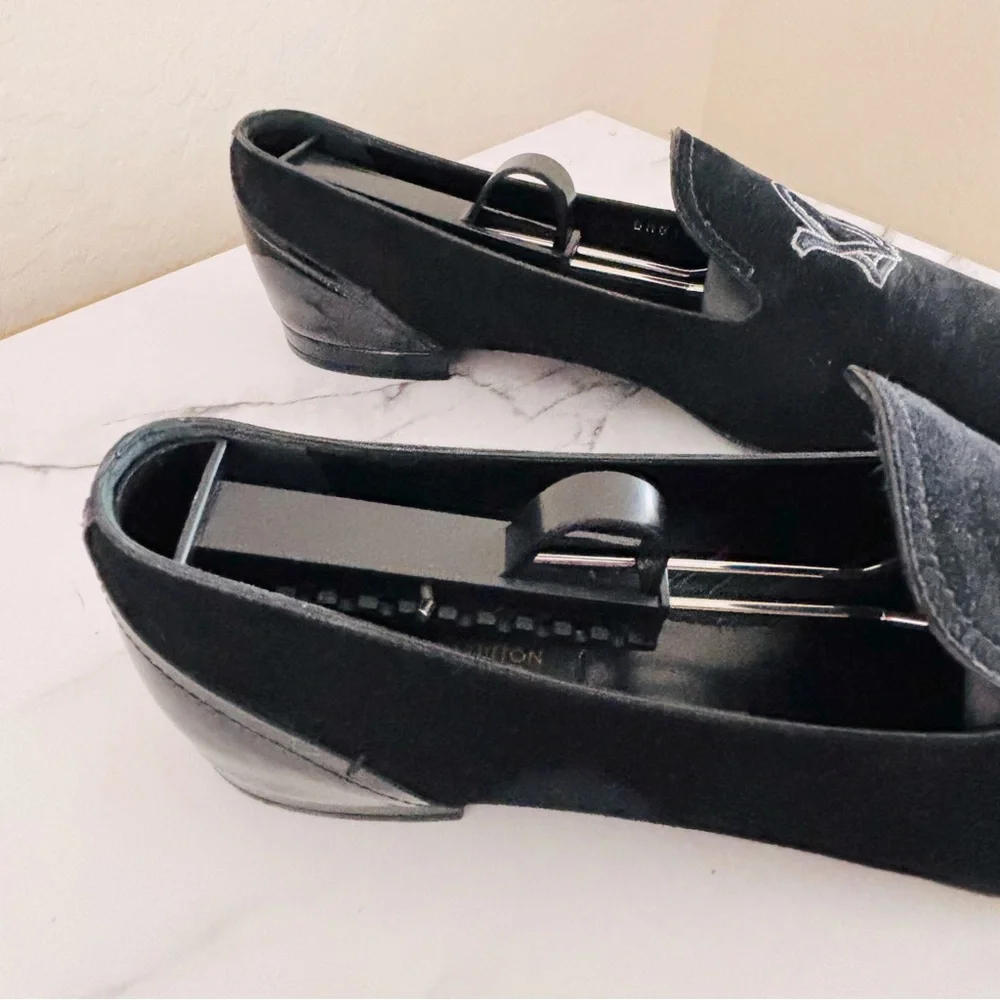 Louis Vuitton LV Monogram Women’s Suede Black Embroidered Loafers Size 40.5 10.5 - Picture 6 of 13